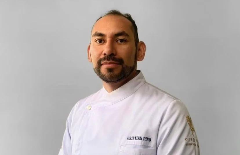 Cristian Pino, recibió un reconocimiento en la categoría Yachay “Mejor Chef Investigador”.