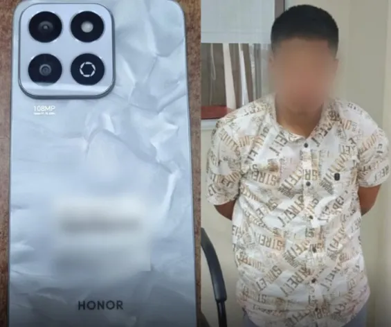 Detienen a presunto ladrón de celular en Riobamba