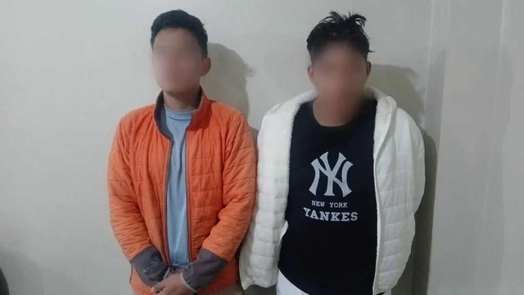 Detienen a tres personas con droga en Riobamba