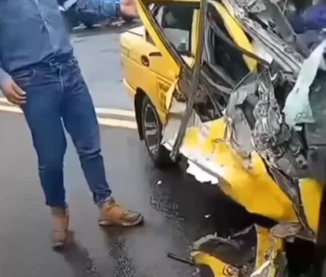Fuerte accidente en la vía a Ambato