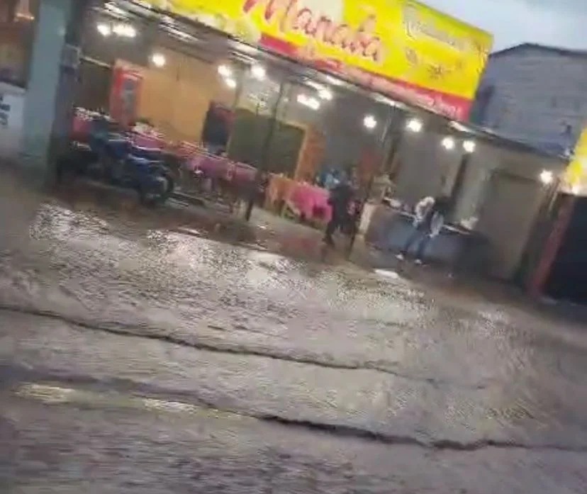 Inundaciones en el sector del Bypass.