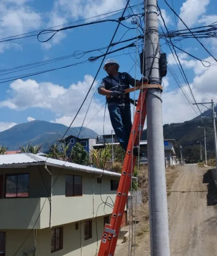 Instituto Carlos Cisneros instala alarmas de seguridad gratis