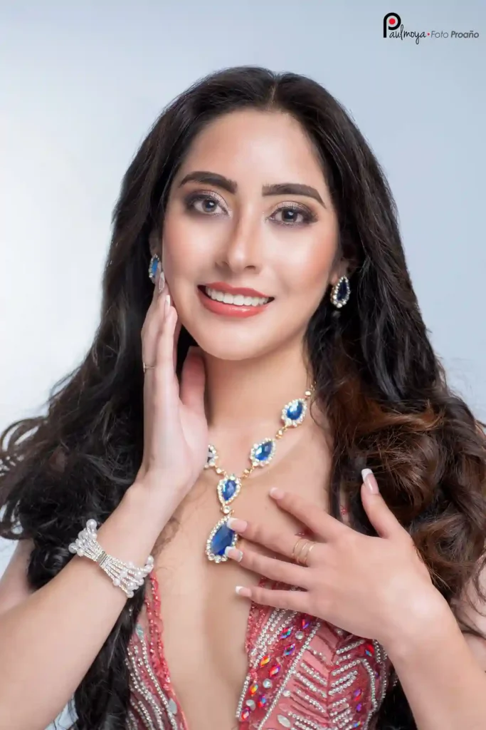 Reina de Riobamba 2025: Allison Zúñiga, candidata