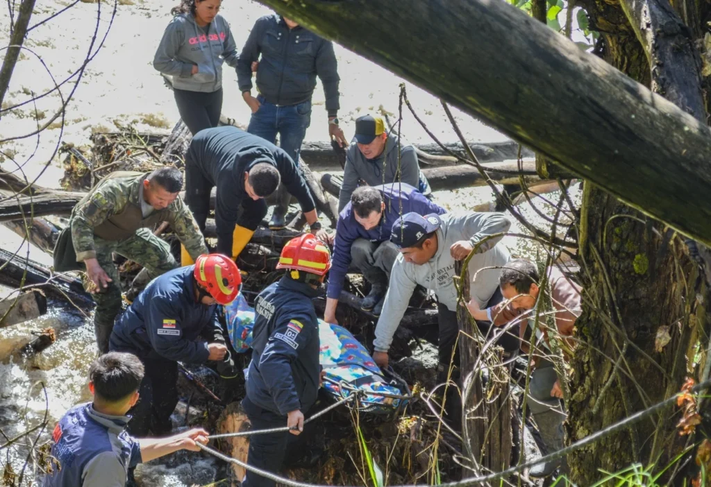 Hallan cuerpo de mujer desaparecida en Guaranda