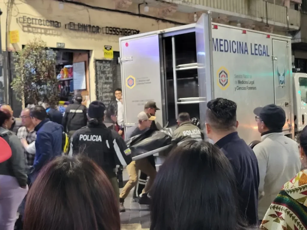 Hombre de 60 años se habría suicida en un local comercial