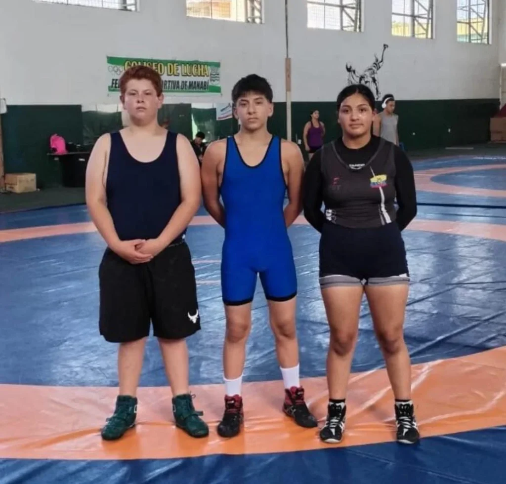 3 deportistas de Tungurahua irán al Panamericano de Lucha.