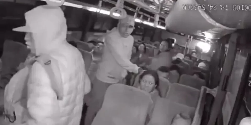 Los asaltos en las unidades de transporte interprovincial son muy comunes en las carreteras del País.