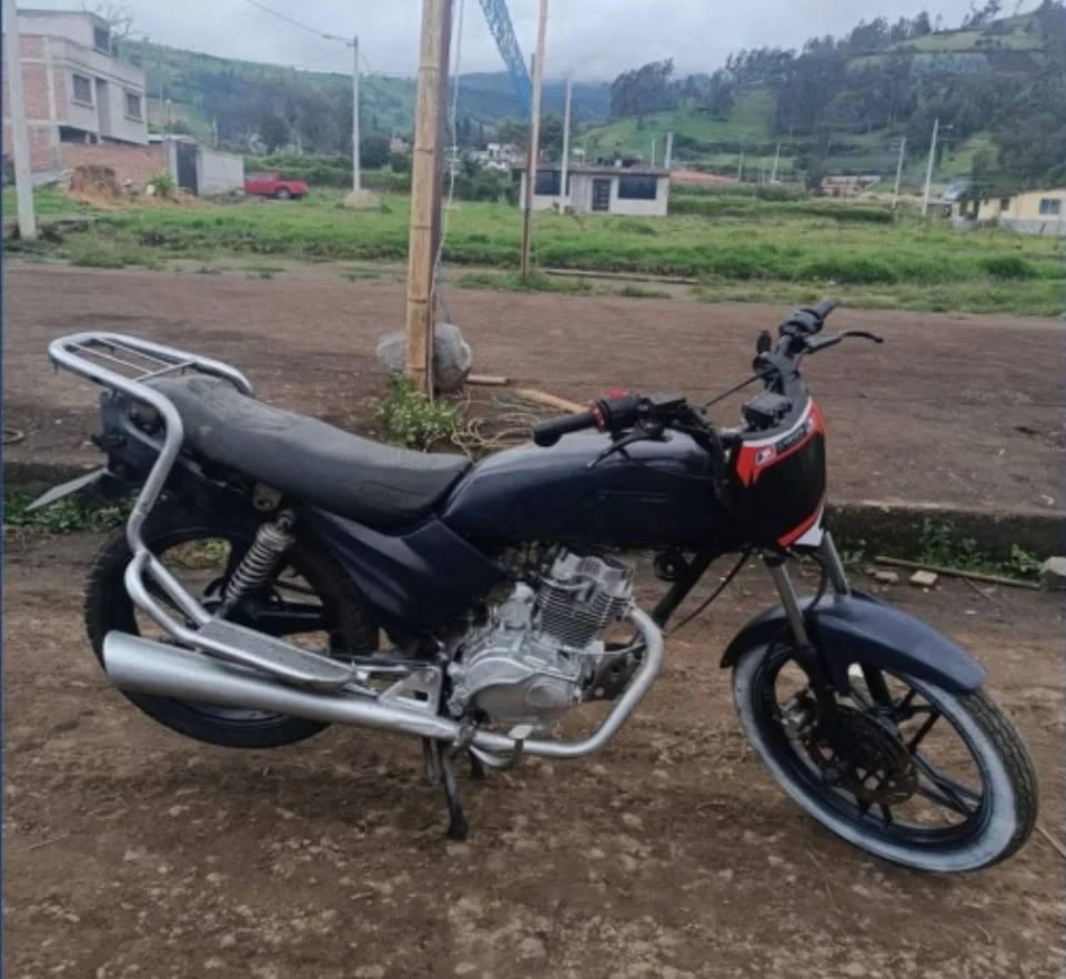 Policía Nacional aprehendió una moto en Chambov