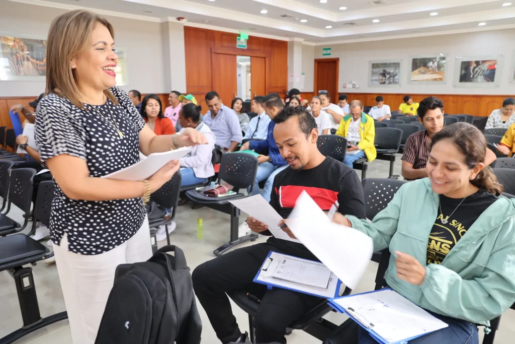 COE y Municipio organizan curso de Administración Deportiva