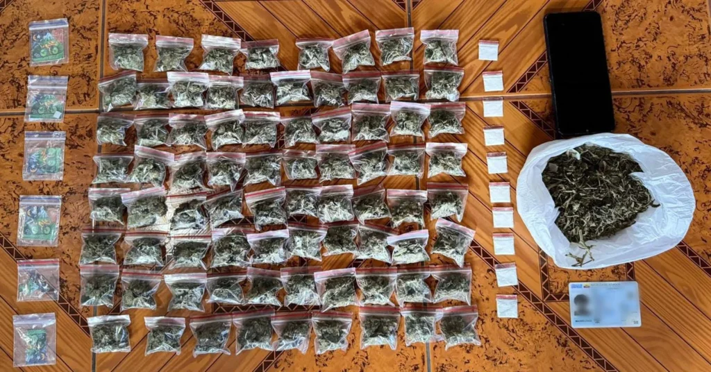 Operativo policial decomisó 407 gramos de droga en Riobamba