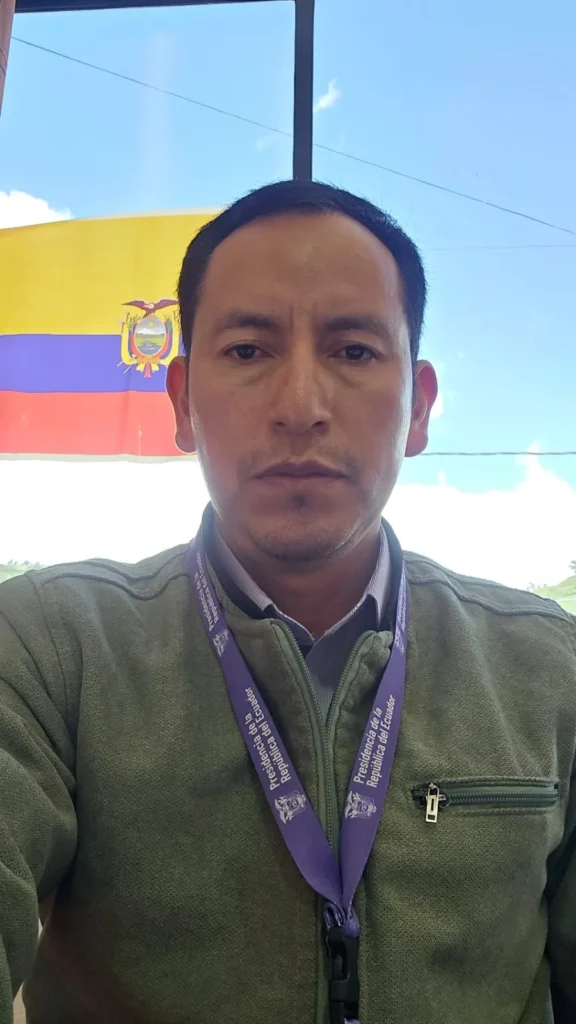 Entrevista al Teniente político César Martínez de Simiátug