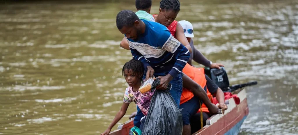 Flujo migratorio por el Darién cae en 2025