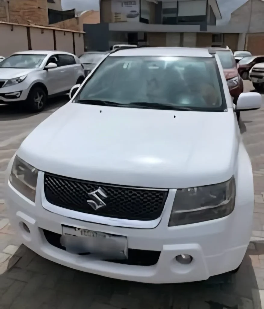 Policía Nacional aprehendió un carro en Penipe