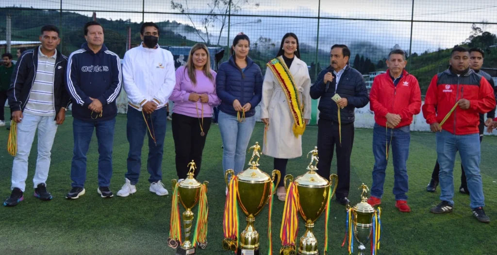 San Pablo de Atenas celebró torneo de confraternidad