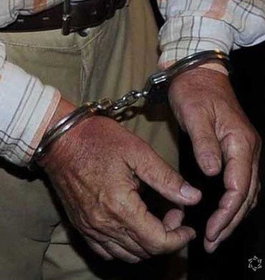 Hombre golpeó a su esposa y le rompió la cabeza.