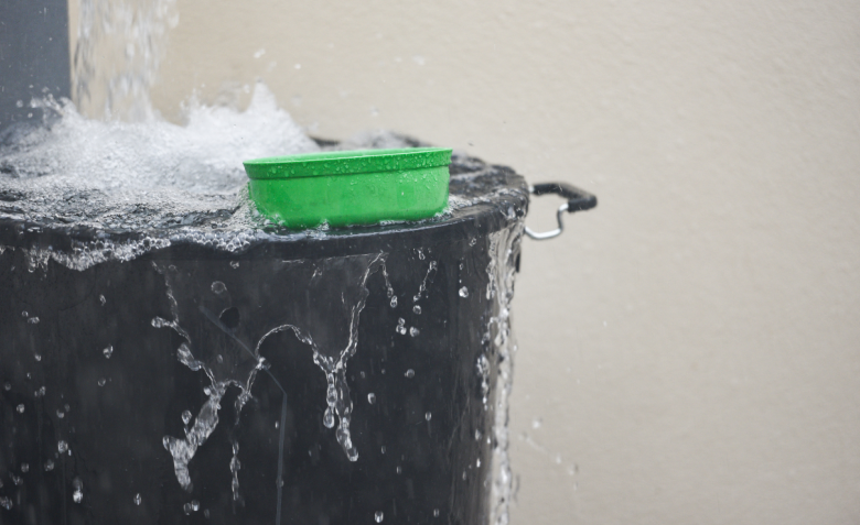 Niño de 2 años murió ahogado tras caer en un balde de agua