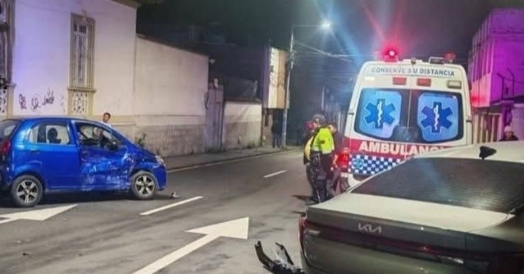 Accidente de tránsito en las calles Junín y Loja