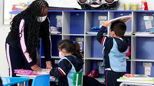Clases presenciales en Chimborazo se retomarían el 2 de junio