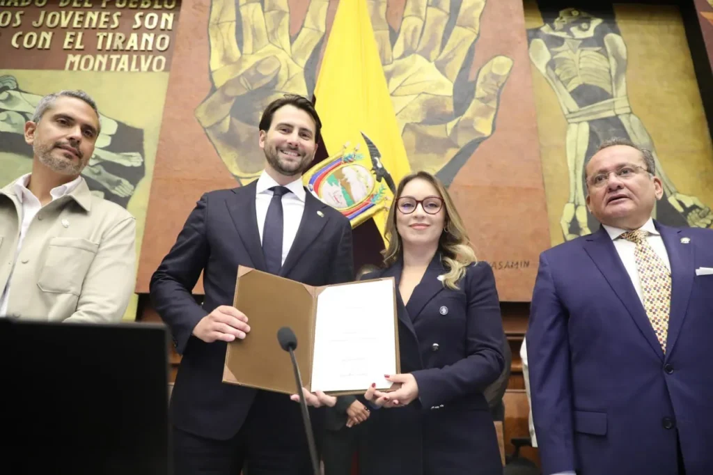 nueva Asamblea, la riobambeña Mishel Mancheno es la primera vicepresidenta del parlamento
