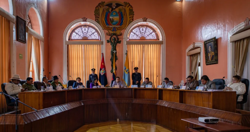 Concejo municipal Latacunga designó nuevas comisiones