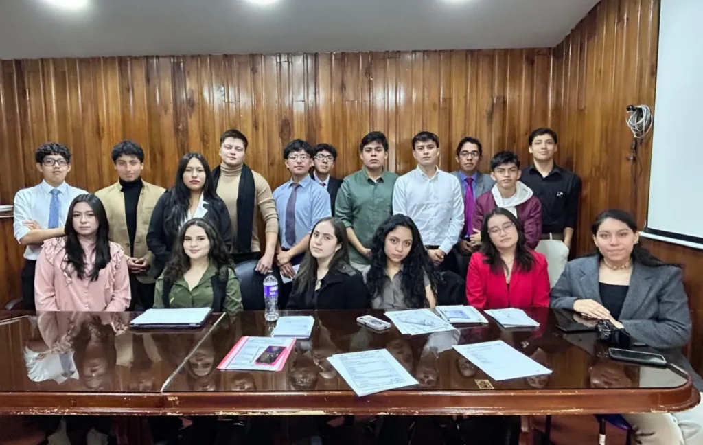 Latacunga: Toma del colegio La Salle 2025 finalizó con éxito
