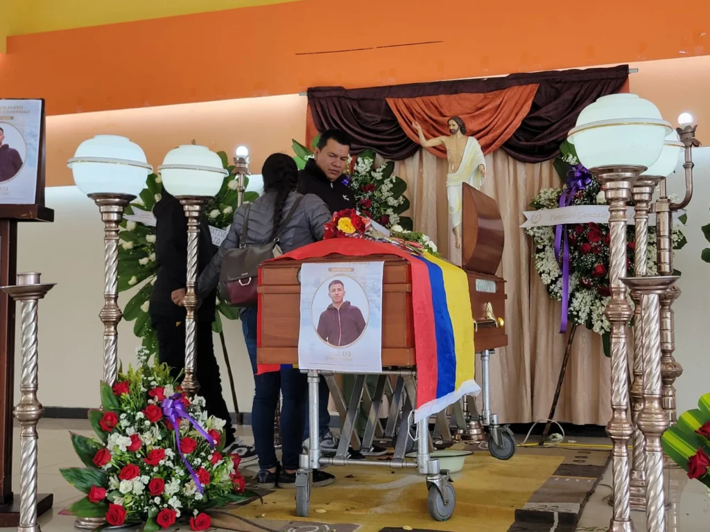 Hombre que murió en Estados Unidos fue enterrado en Guano