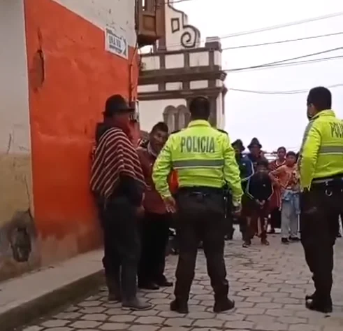 Aclaran en Bolívar pelea viral por amor en Simiátug