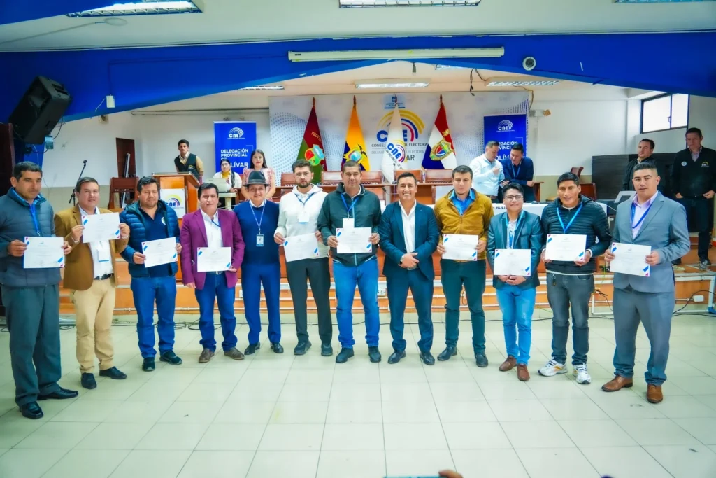 Bolívar avanza con nuevas autoridades rurales electas oficialmente