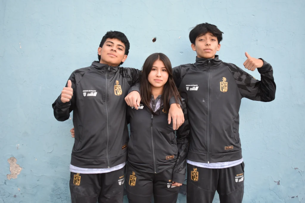 3 escaladores de Chimborazo competirán en el Mundial