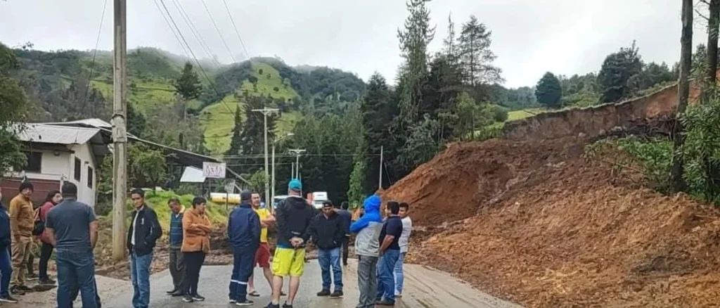 Comunidades de Bolívar exigen soluciones urgentes para vialidad