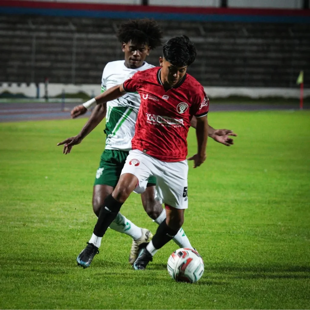 Daquilema FC logró triunfo angustioso en el Torneo de Ascenso