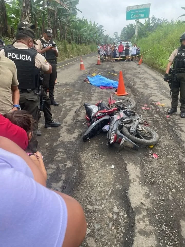 Dos personas fallecen en grave accidente en Bolívar