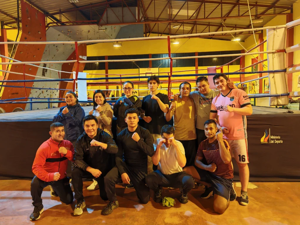 Escuela Ejecutiva de Artes Marciales de Bolívar