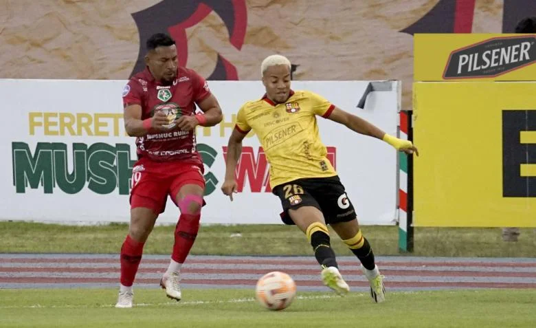 Mientras su amado equipo apabullaba a su rival sobre el verde gramado, a Ramiro Alonso le propinaba una goleada el club ‘Enemigos de la sociedad’