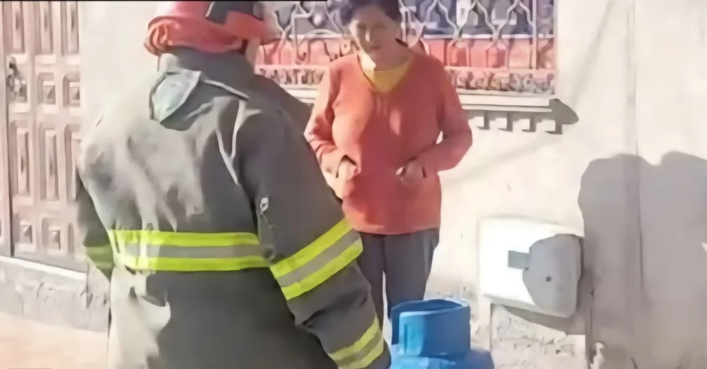 Bomberos de Guano acudieron ante una fuga de gas