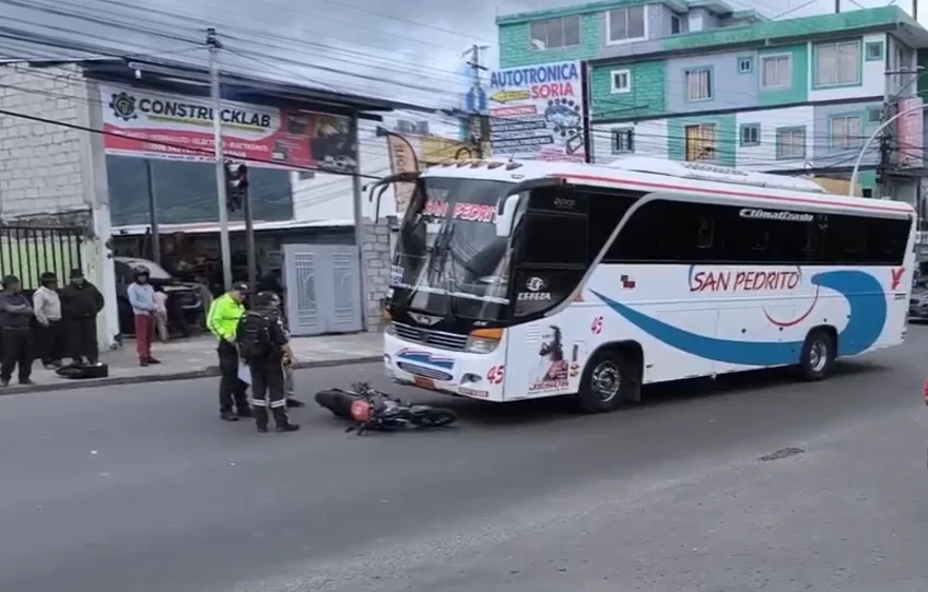 Grave accidente de tránsito en Guaranda deja heridos