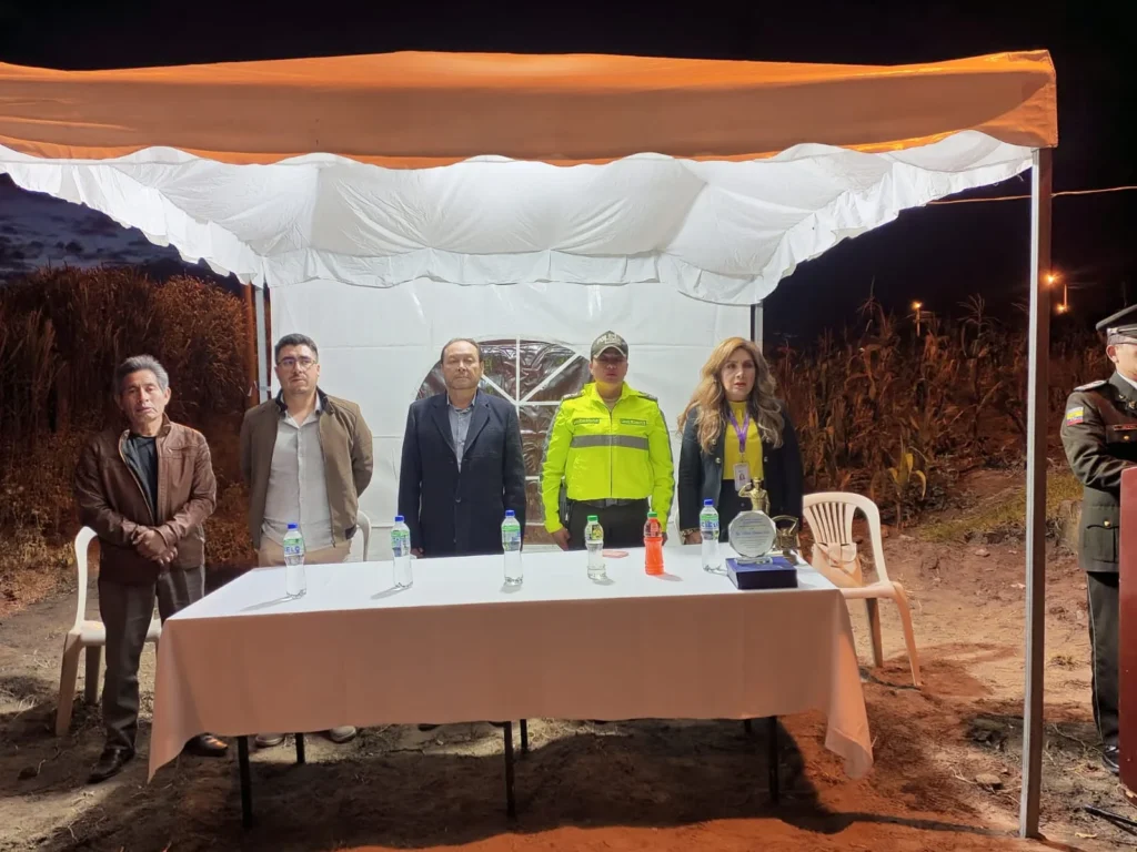Policía Nacional y EERSA unidas por la seguridad de Riobamba
