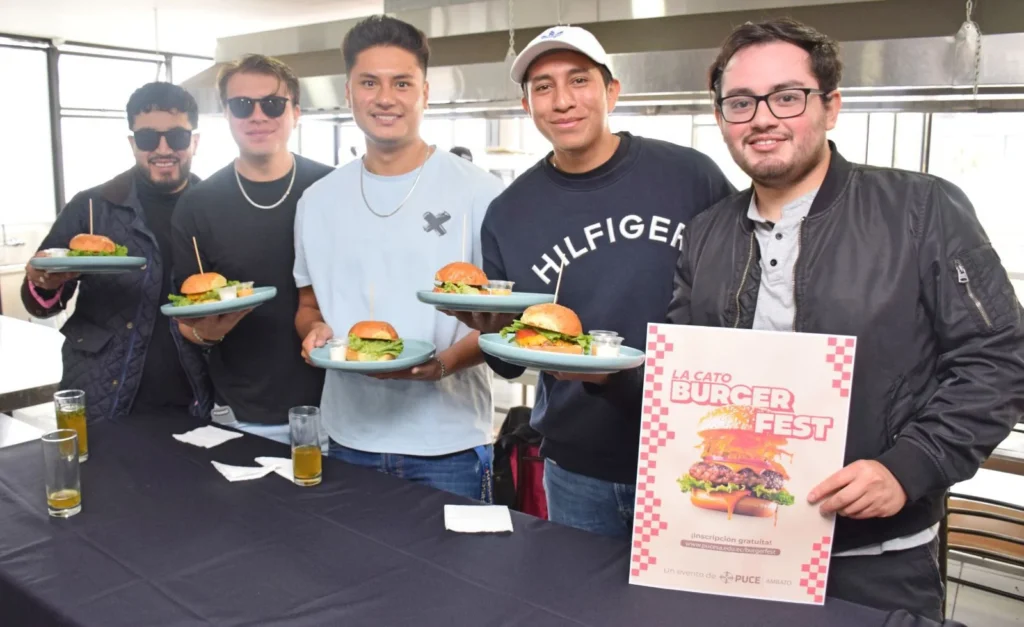 La PUCE organiza el Burger Fest 2025 en Ambato.