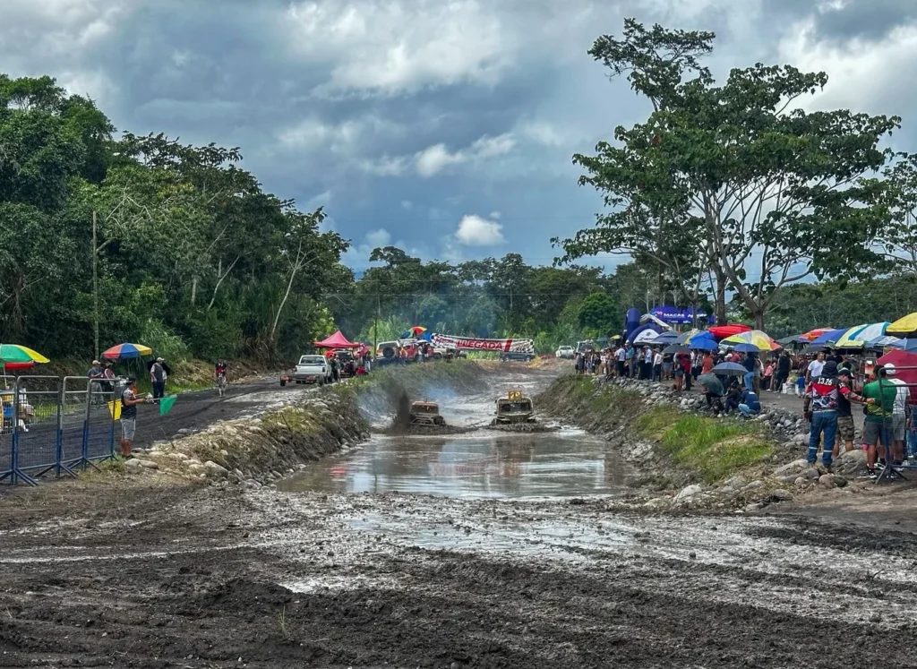Fiestas de Morona terminaron con una válida 4x4