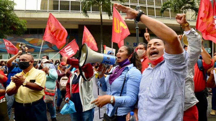Ley de Integridad Pública violaría derechos de los trabajadores