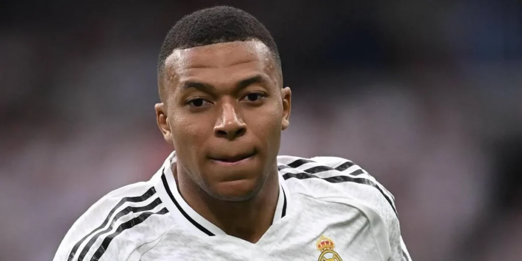 Mbappé acusa al PSG de acoso moral del equipo en 2023