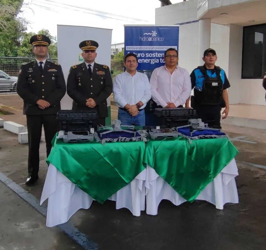Morona Hidroabanico entregó dos drones al Municipio