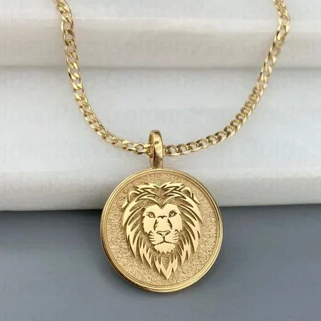 Roban un dije de USD 20.000 de una joyería en Ambato.