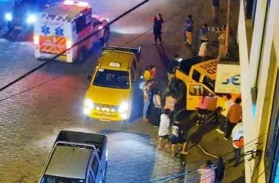 Sucúa una camioneta se impactó contra una vivienda
