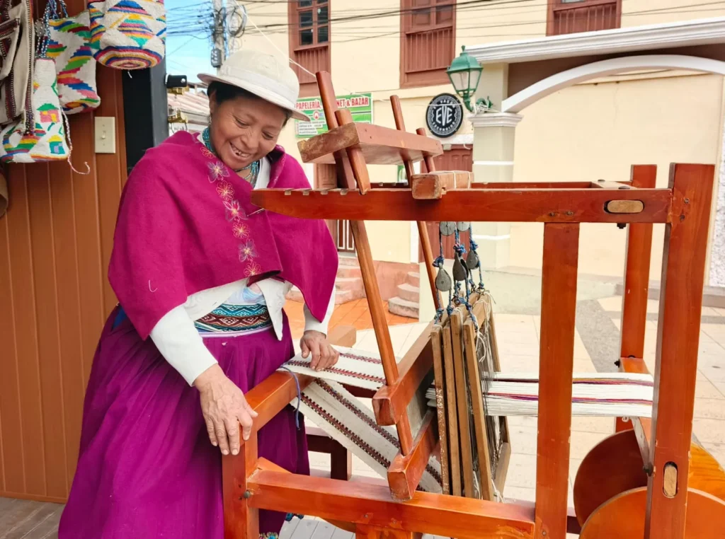 Tren Alausí - Naríz del Diablo: precios de artesanías y atractivos