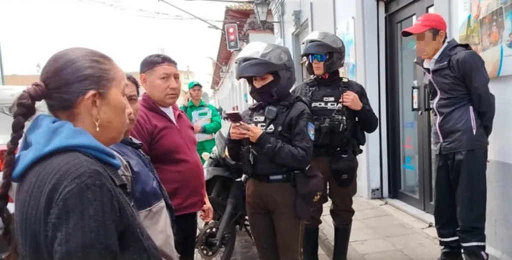 Adulto mayor admitió haber cometido el robo, pero pidió que se “dejara todo en santa paz”. (Foto cortesía)