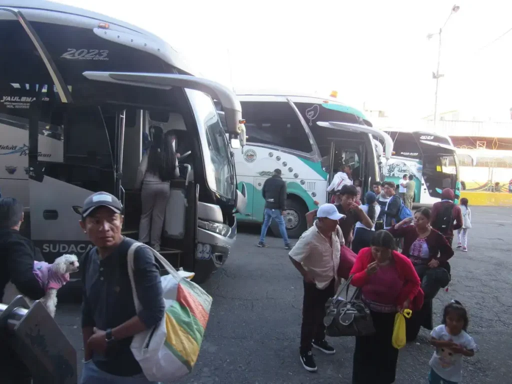 Chimborazo: transportistas exigen sellar a buses interprovinciales