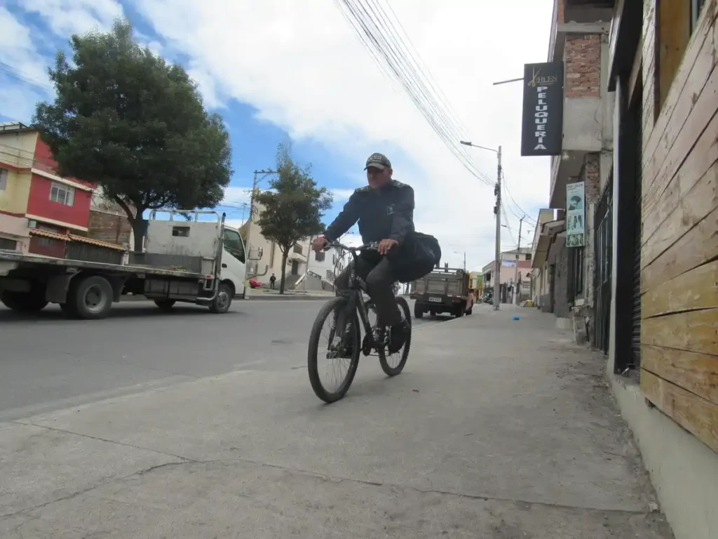 Riobamba: pocos utilizan bicicleta para movilizar al trabajo
