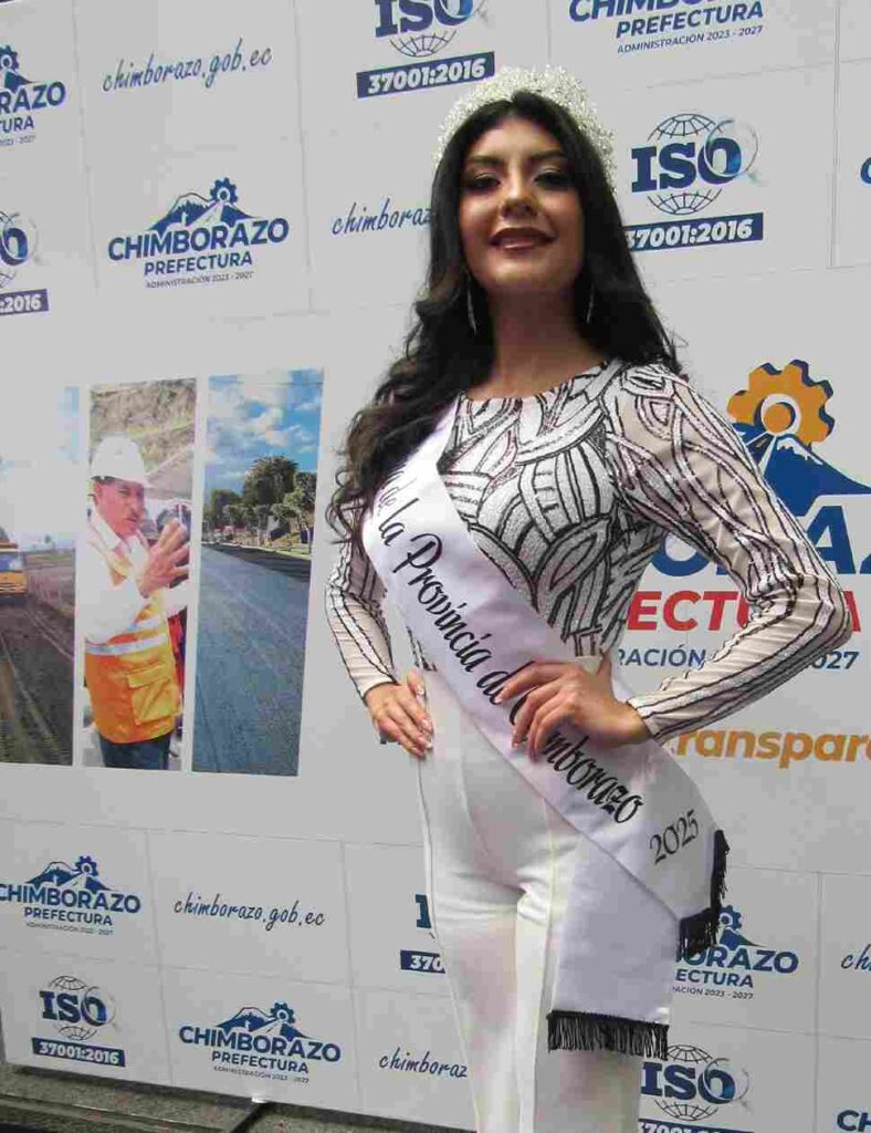Prefectura de Chimborazo celebra aniversario de provincialización