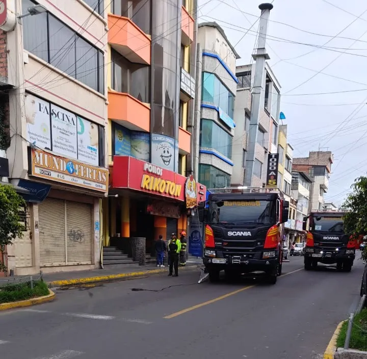 acudieron dos unidades contraincendios y siete bomberos operativos